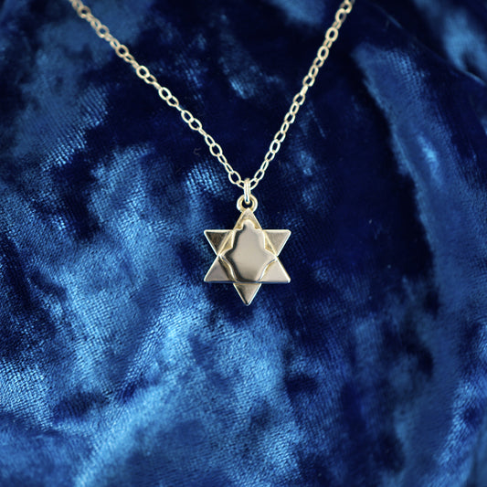 Magen Dovid (Star of David) Hamsa Necklace